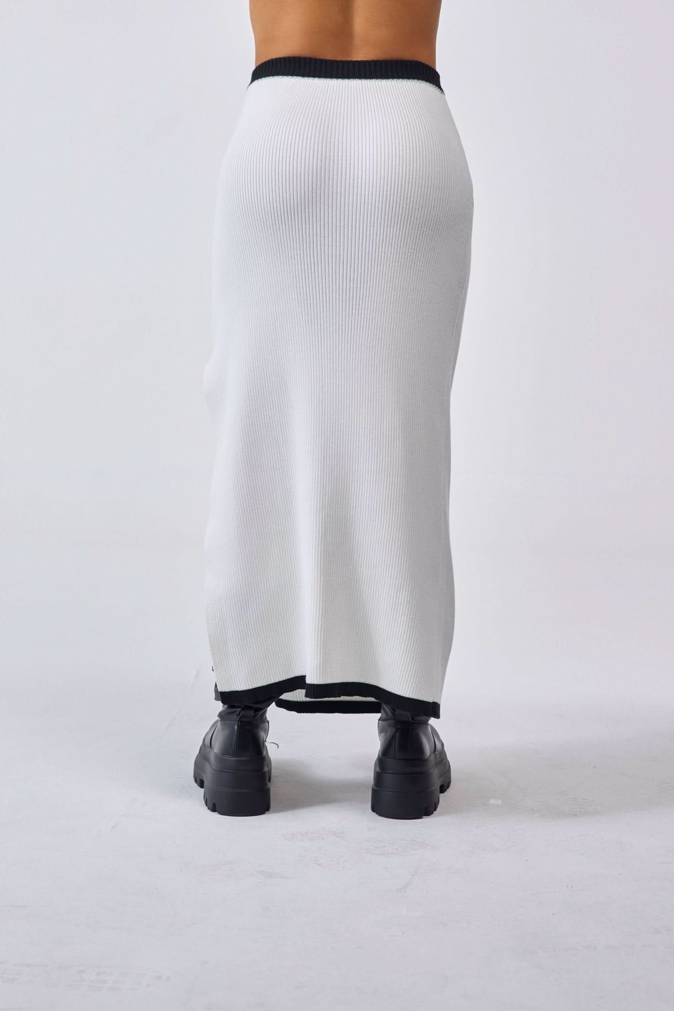FALDA TEJIDA MUJER EMOZIONE CREMA CLEMONT - Image 4