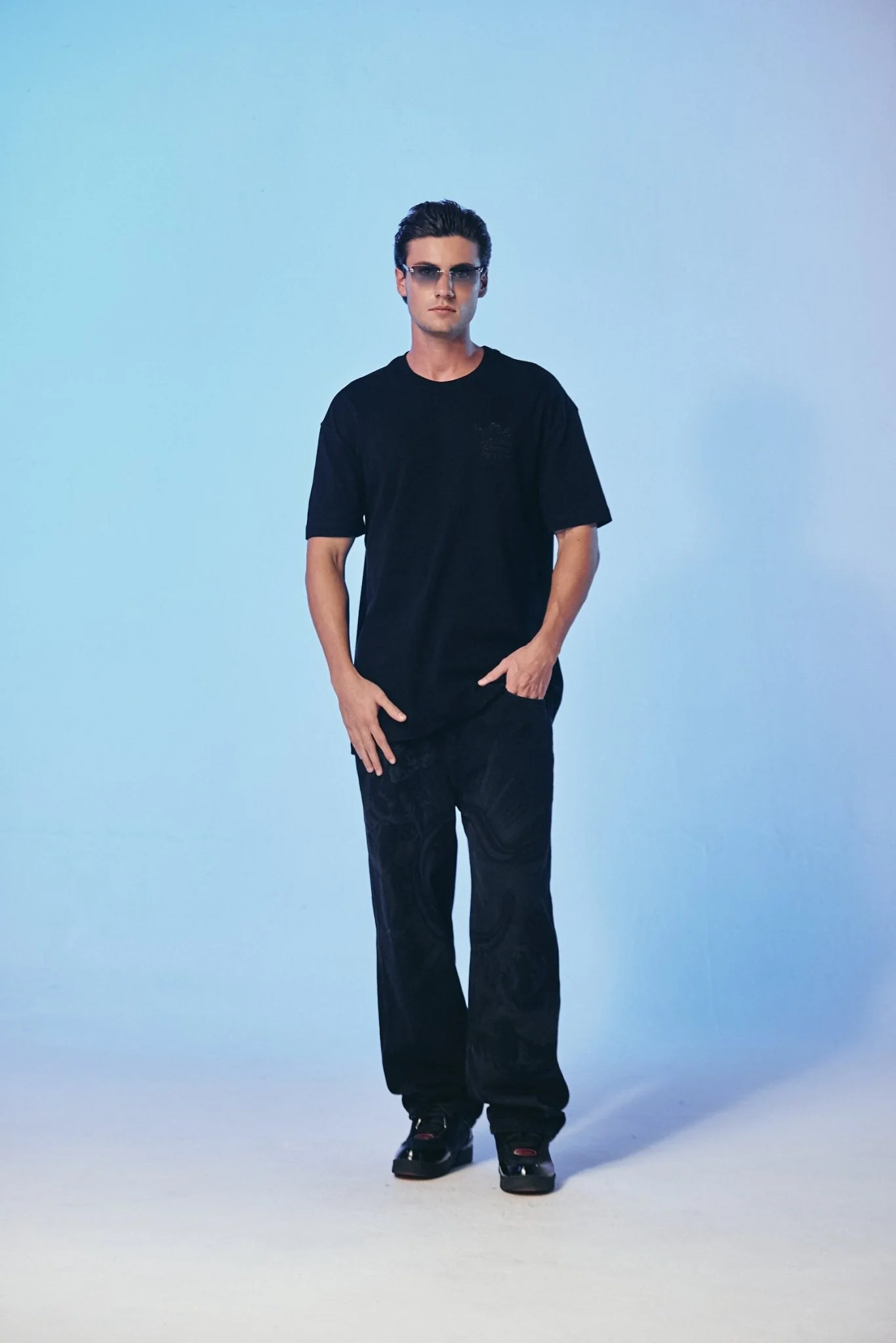 JEAN HOMBRES TUTTA NEGRO CLEMONT - Image 2